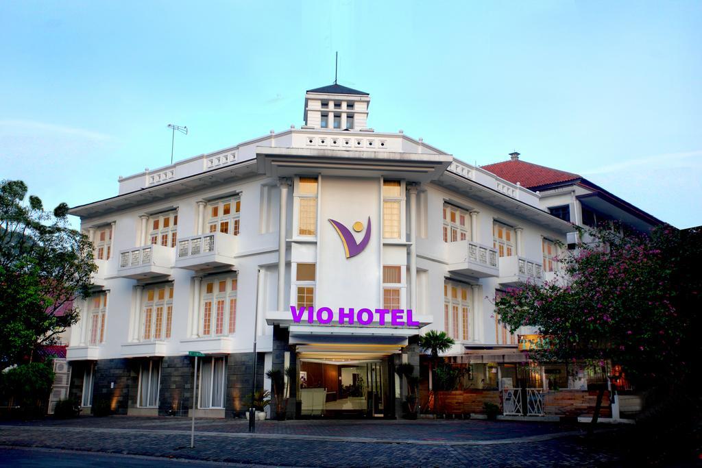 Vio Hotel Cimanuk Bandung Exterior photo