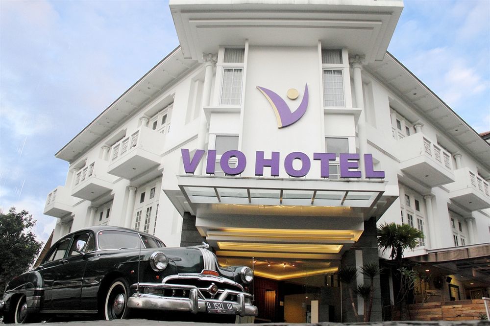 Vio Hotel Cimanuk Bandung Exterior photo