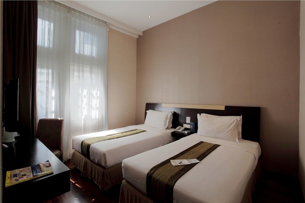 Vio Hotel Cimanuk Bandung Exterior photo